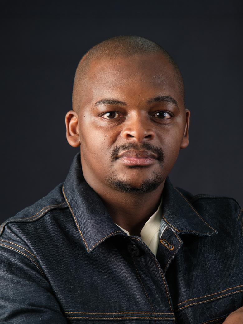 Dr Lwando Mbambalala (11).jpg